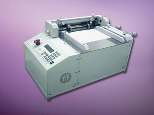 Zeta程控片材斬切機(jī)GSI-600